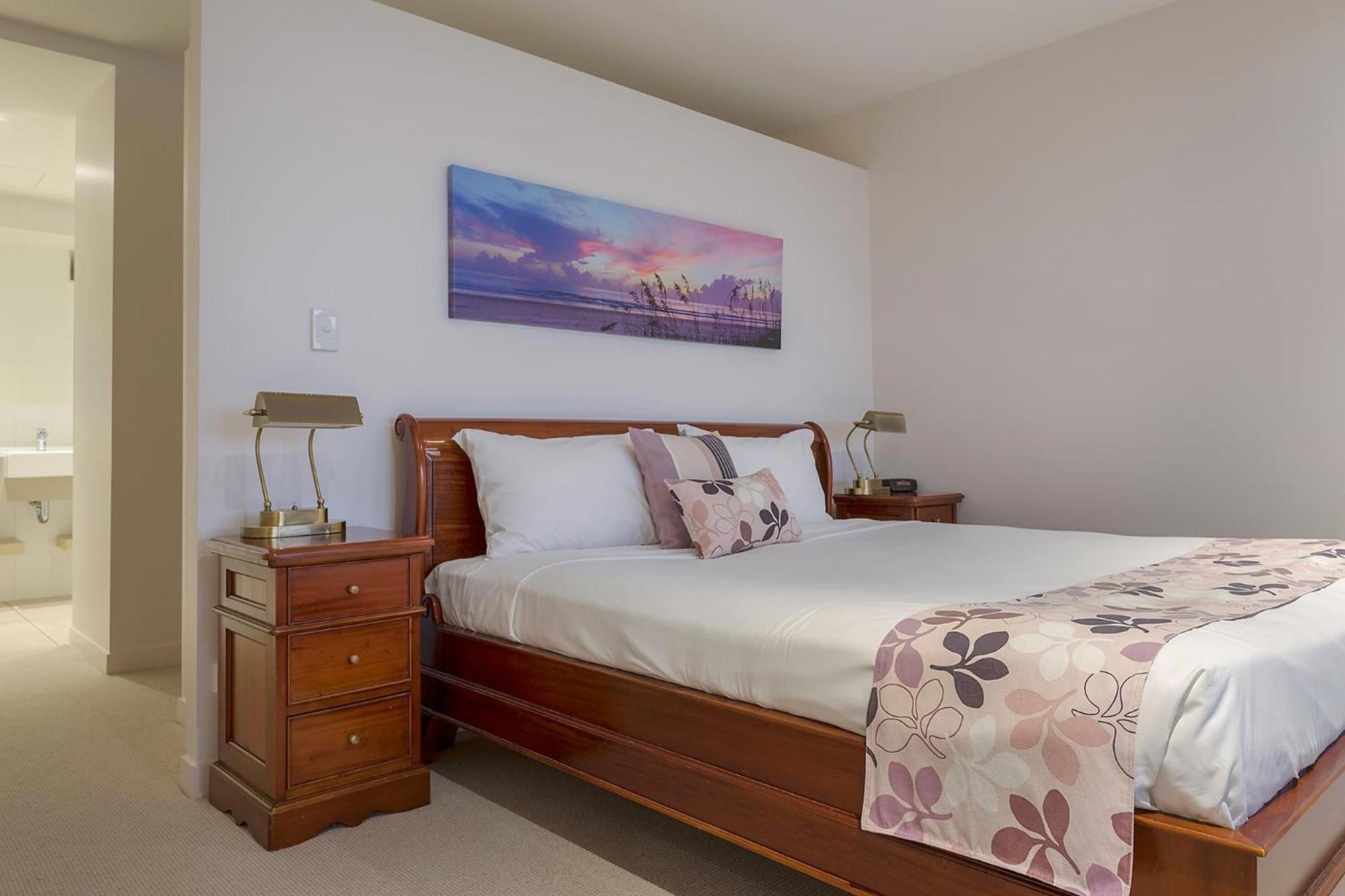 Coral Cove Apartments - Absolute Beachfront Resort Bowen Zewnętrze zdjęcie