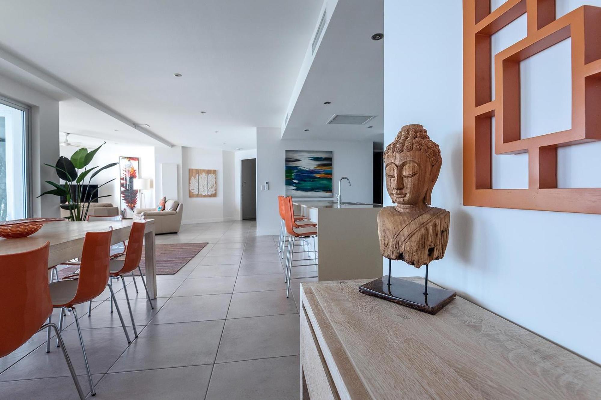 Coral Cove Apartments - Absolute Beachfront Resort Bowen Zewnętrze zdjęcie
